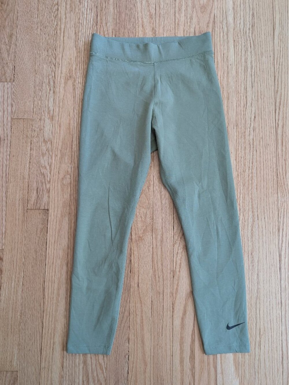 EUC Nike High Waisted 7/8 Medium Leggings cropped ankle running yoga pants Green - Picture 1 of 11